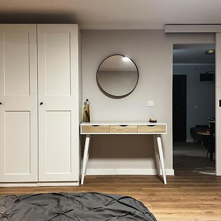 Cozy Haven Apartment Sibiu Bagian luar foto